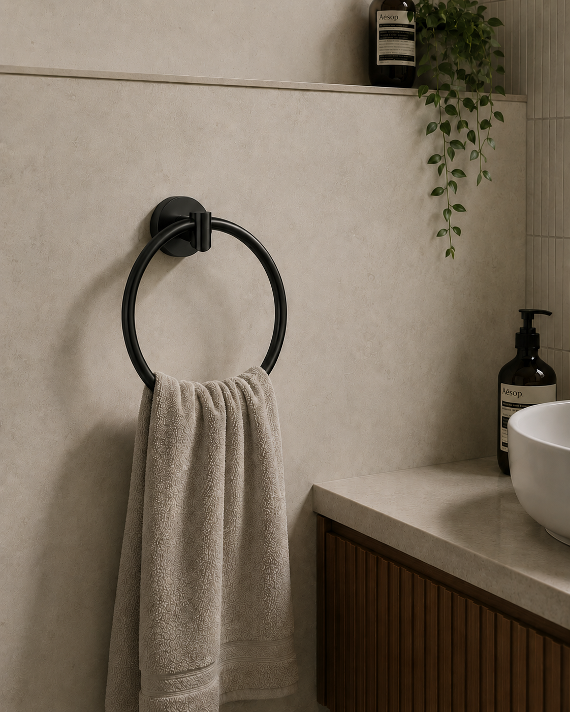 Cove Towel Ring